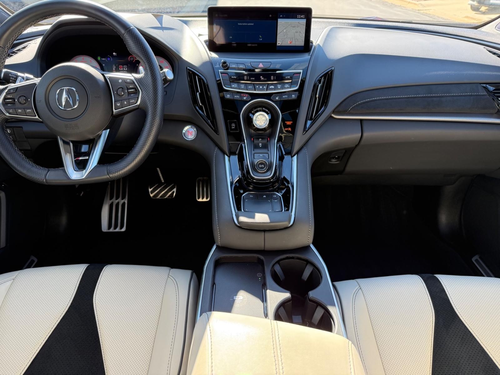 Acura RDX Vehicle Image 11
