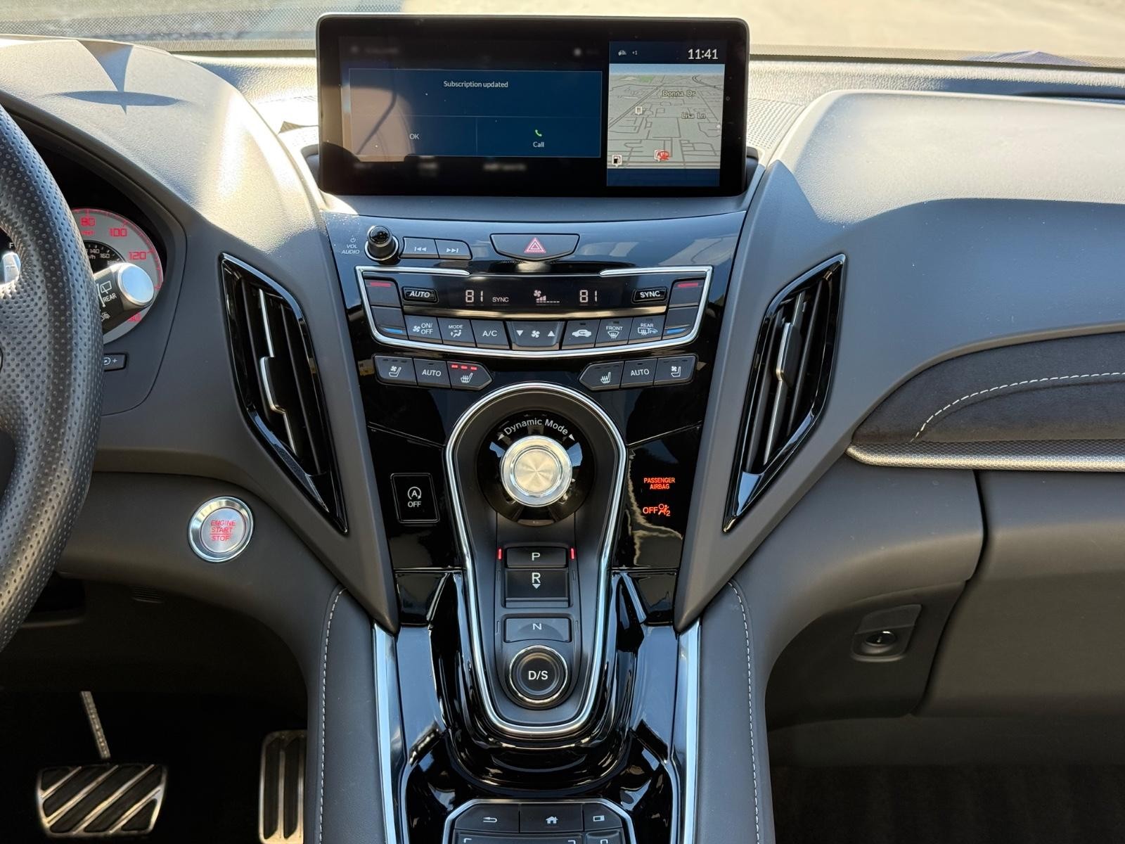 Acura RDX Vehicle Image 12