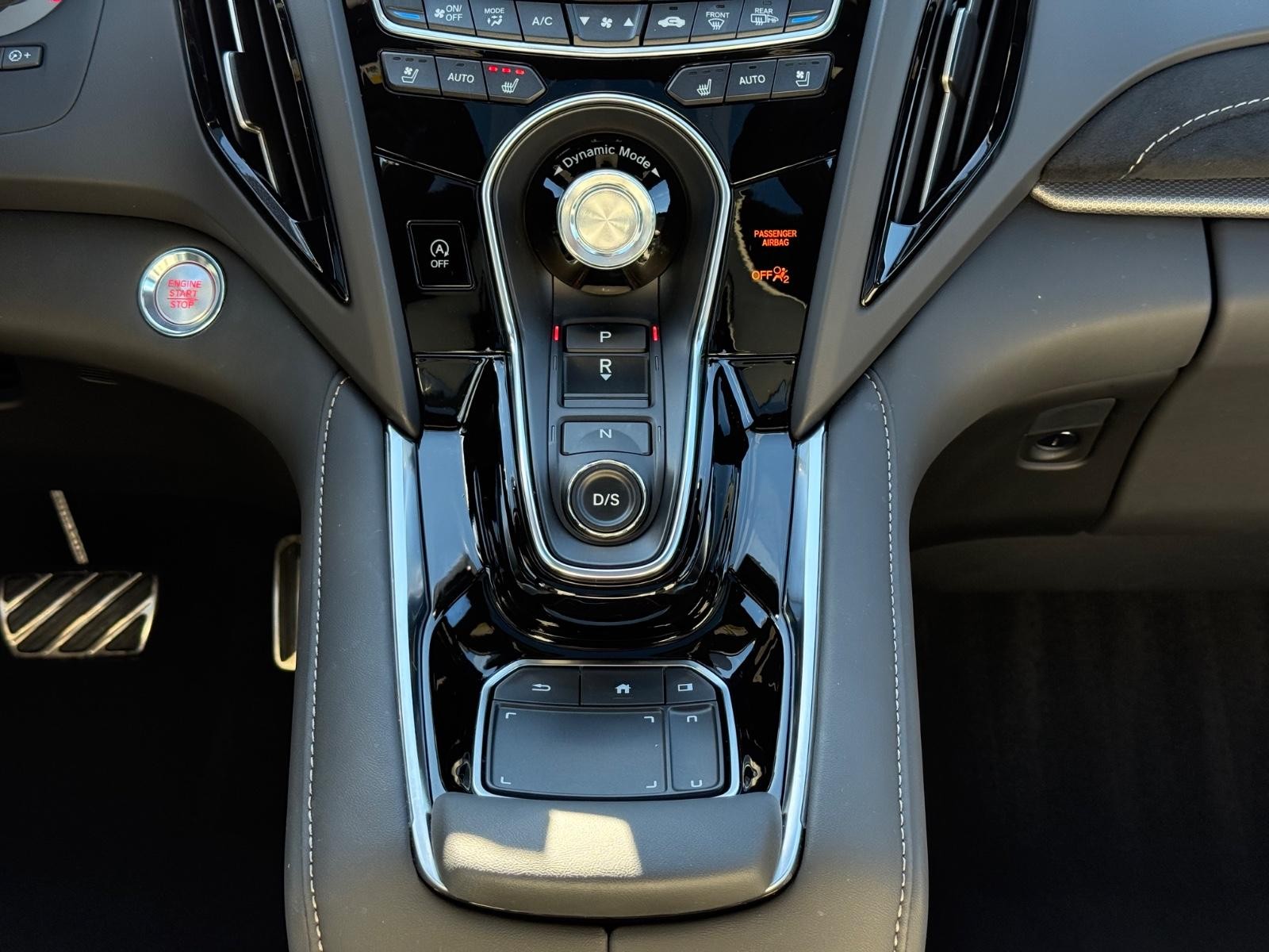 Acura RDX Vehicle Image 13