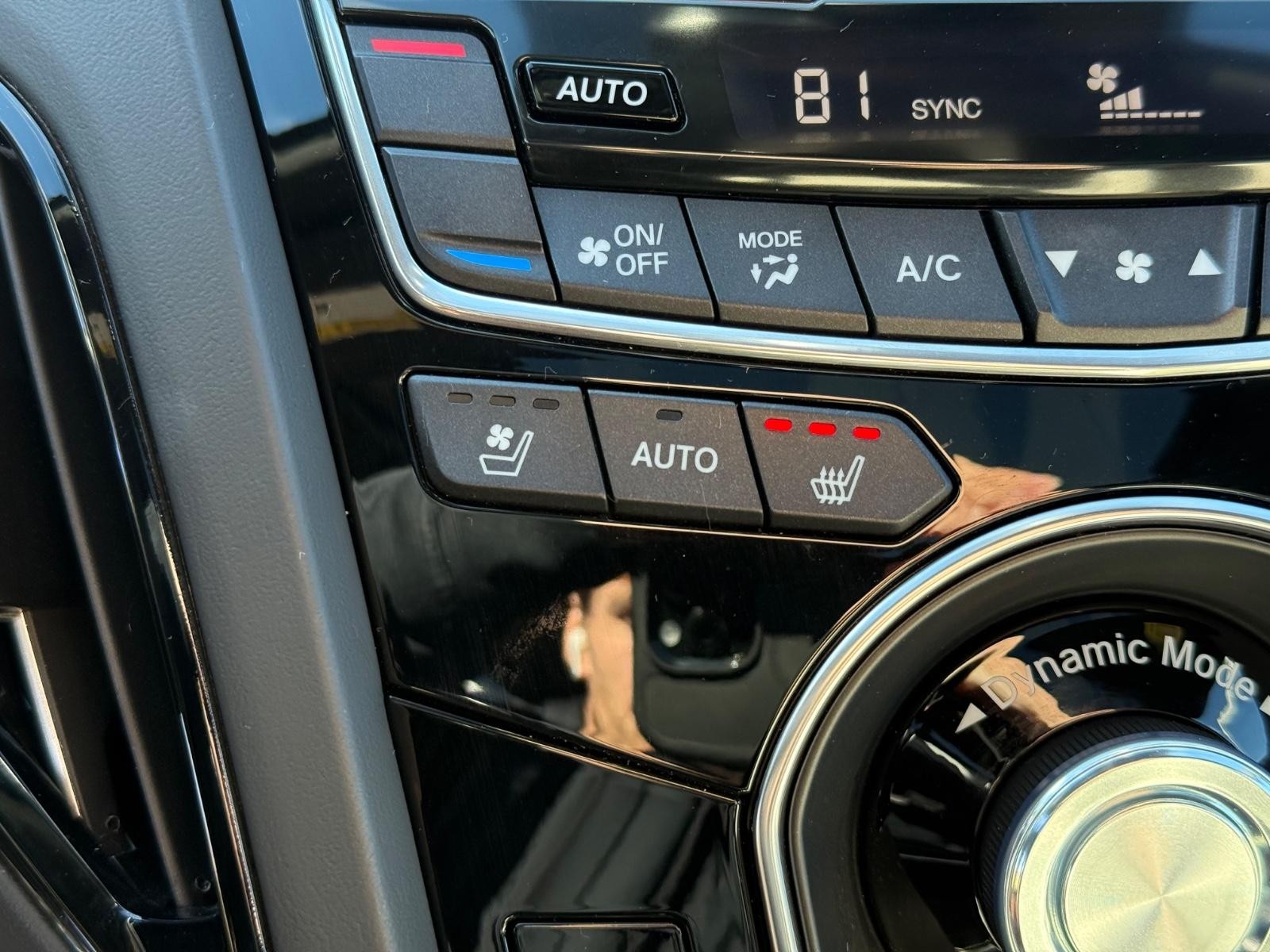 Acura RDX Vehicle Image 21