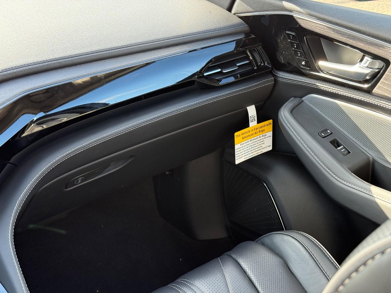 Acura MDX Vehicle Image 10