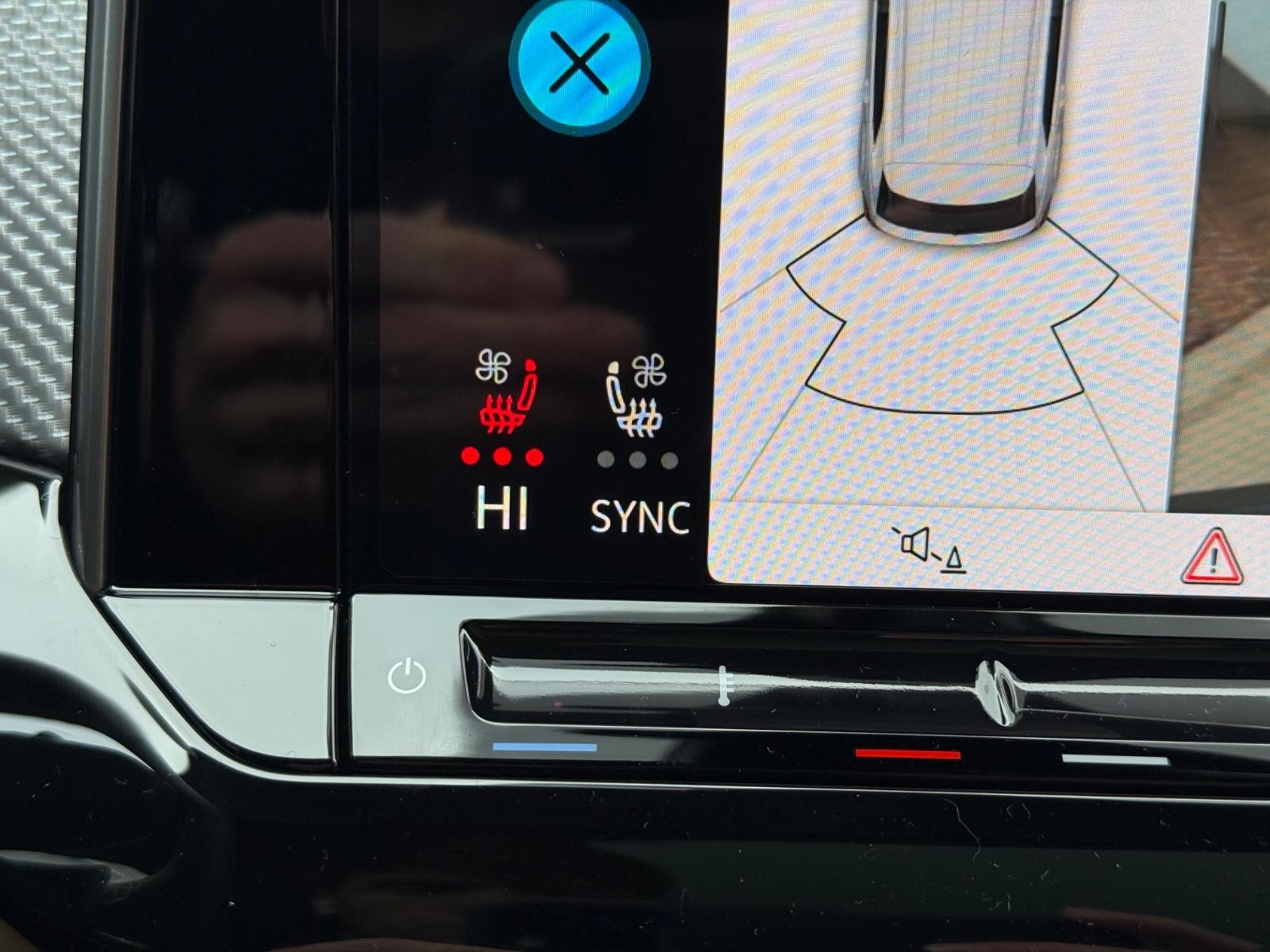 Volkswagen Atlas Cross Sport Vehicle Image 14