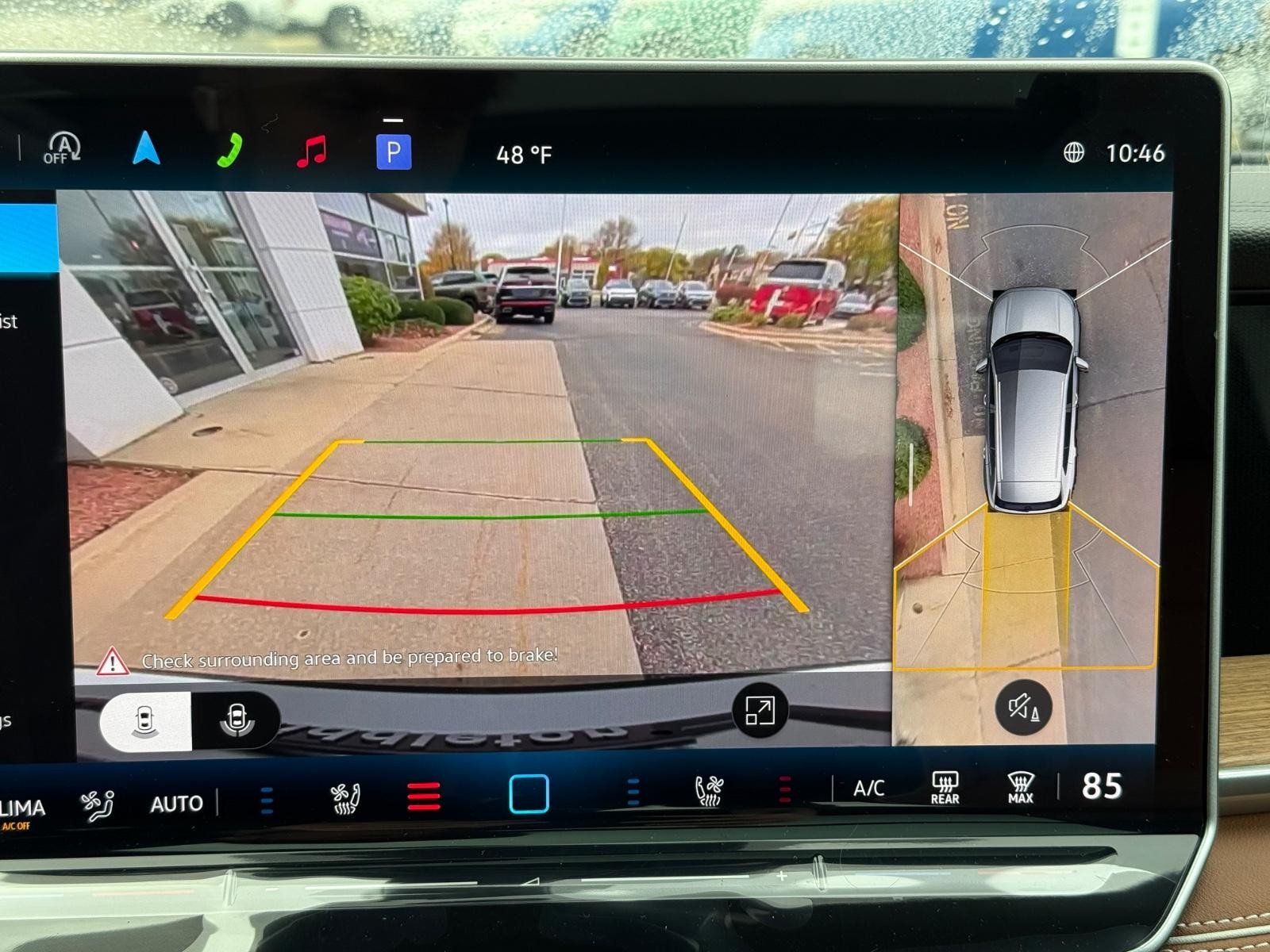 Volkswagen Tiguan Vehicle Image 13