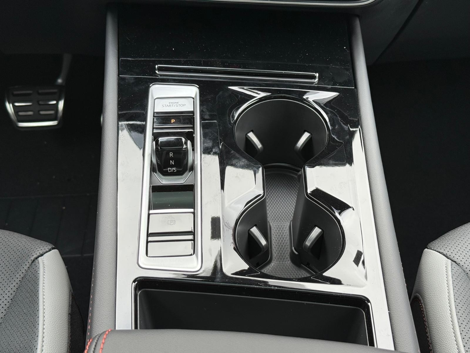 Volkswagen Atlas Vehicle Image 08