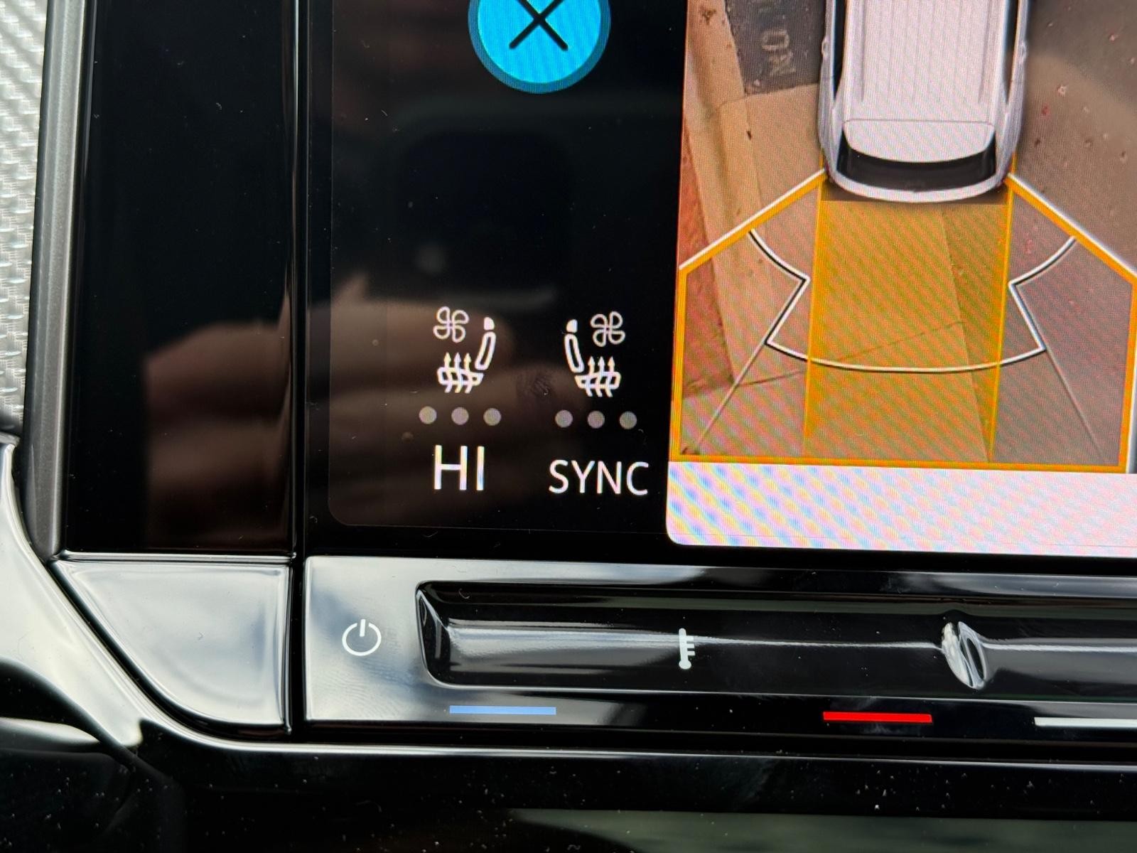 Volkswagen Atlas Cross Sport Vehicle Image 14