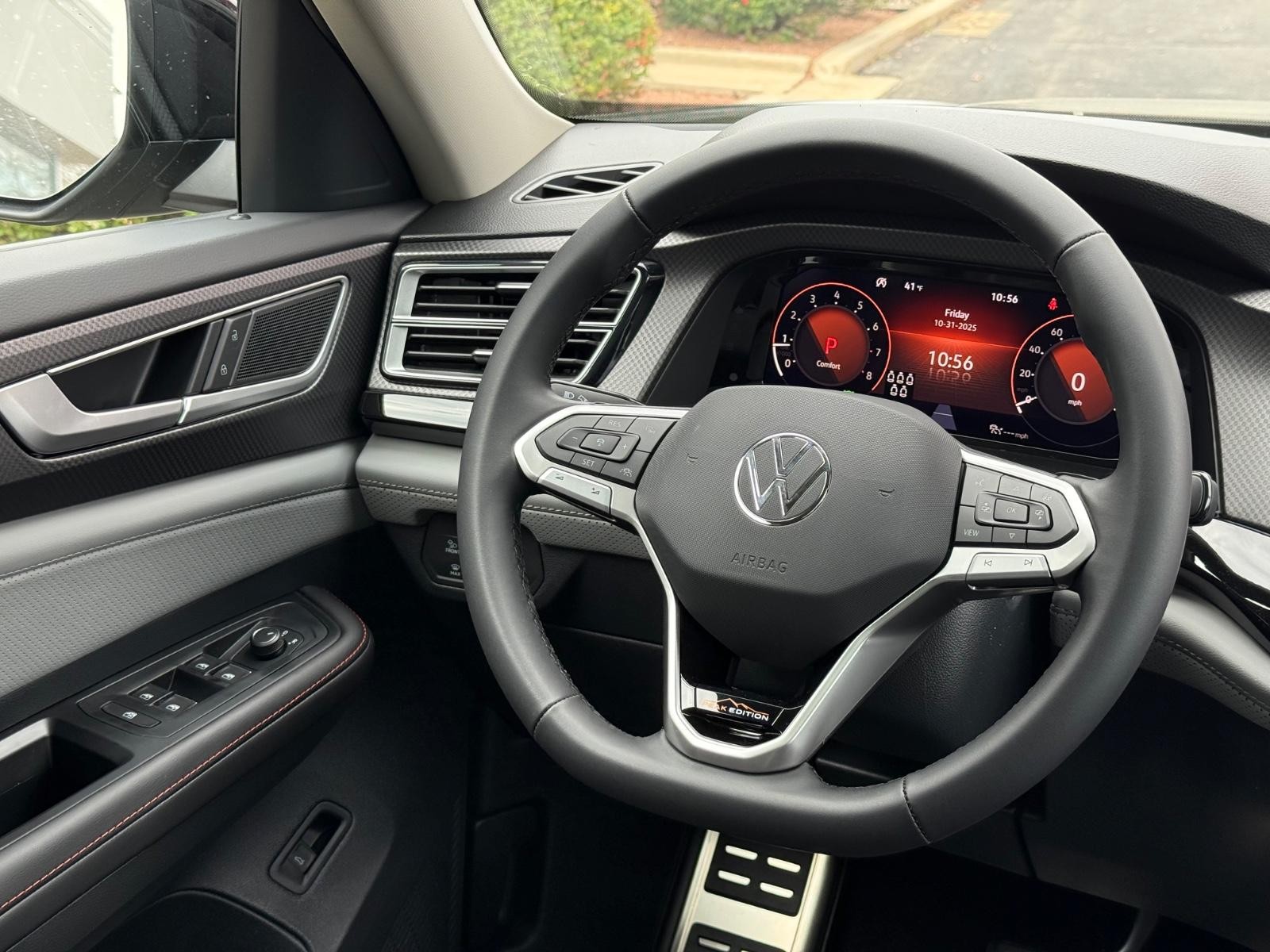 Volkswagen Atlas Vehicle Image 10