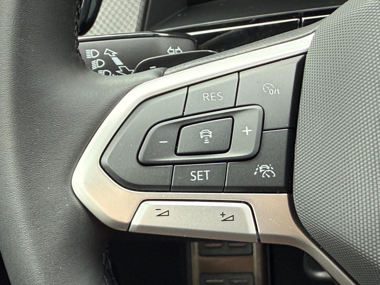 Volkswagen Atlas Vehicle Image 12