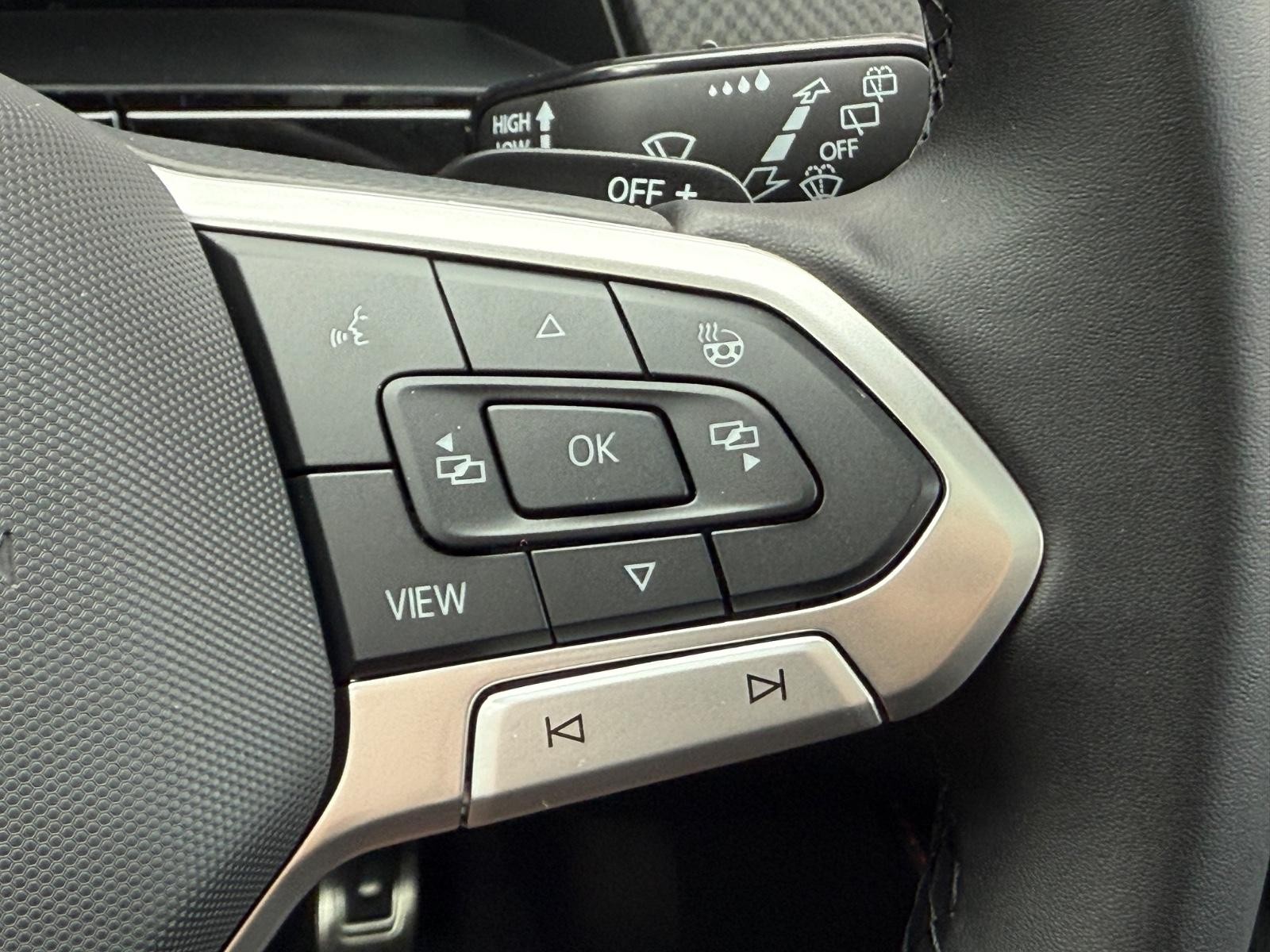 Volkswagen Atlas Vehicle Image 13