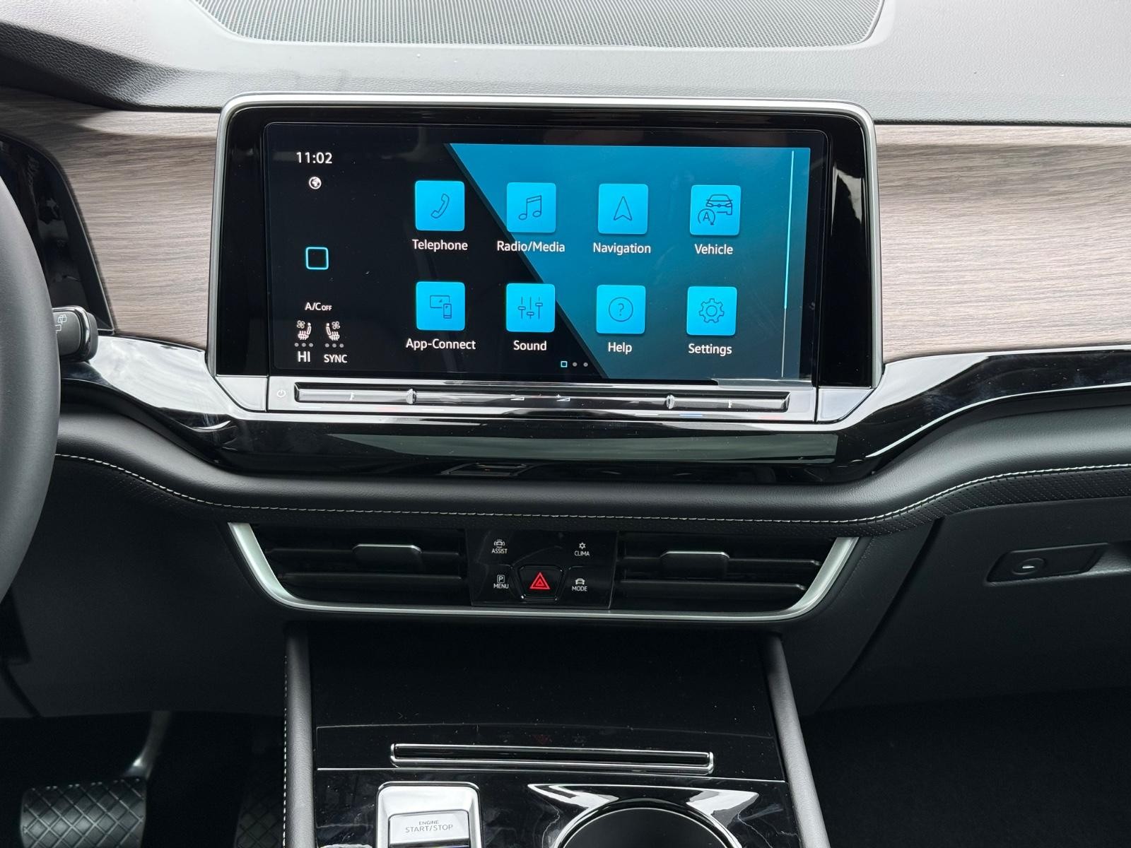 Volkswagen Atlas Vehicle Image 08