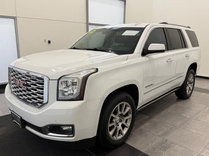 GMC Yukon Vehicle Image 7