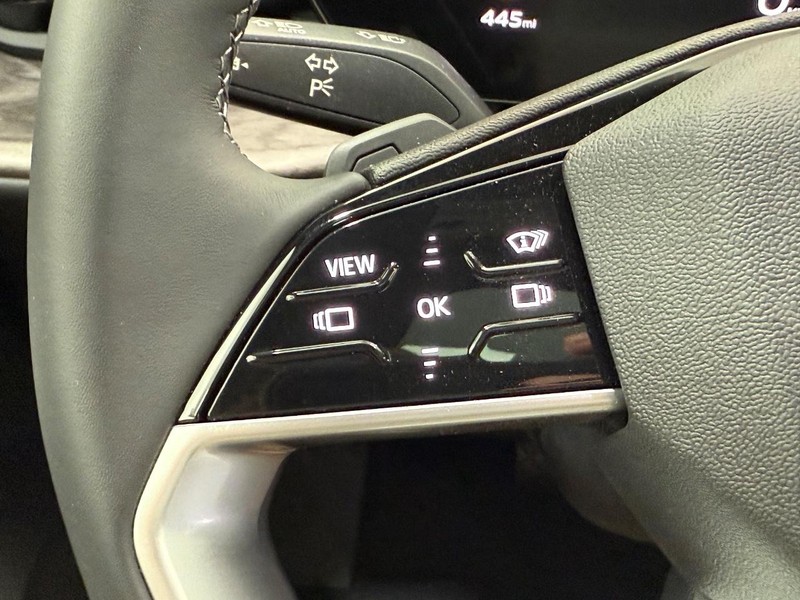 Audi Q5 Vehicle Image 9