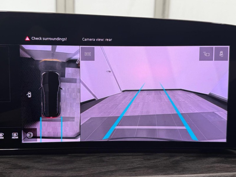 Audi Q5 Vehicle Image 11