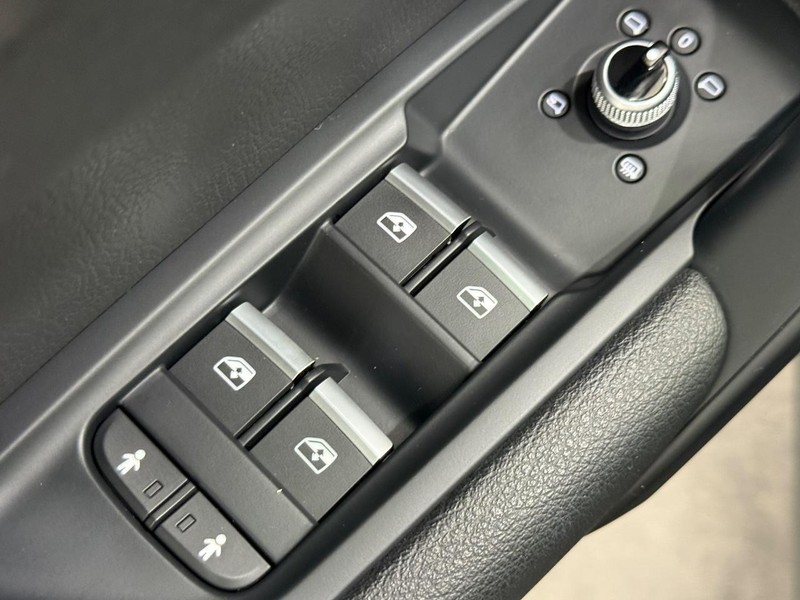 Audi Q5 Vehicle Image 20