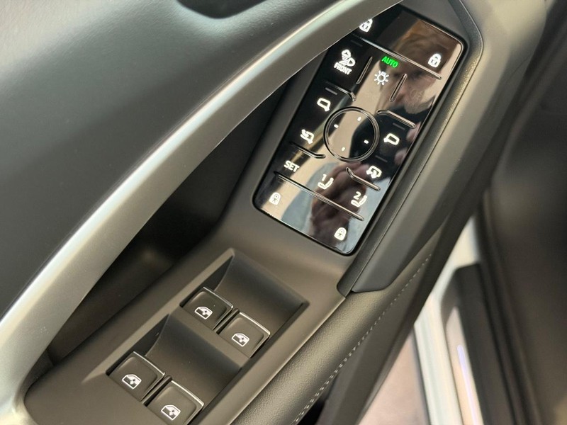 Audi Q5 Vehicle Image 13