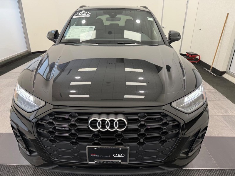 Audi Q5 Vehicle Image 7