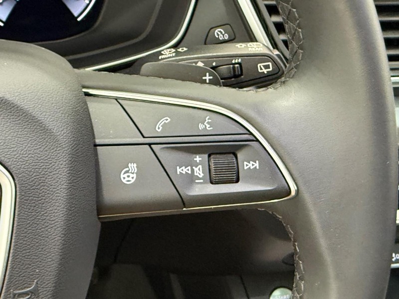 Audi Q5 Vehicle Image 16