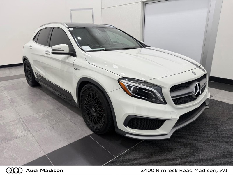 2015 Mercedes-Benz GLA-Class GLA45 AMG