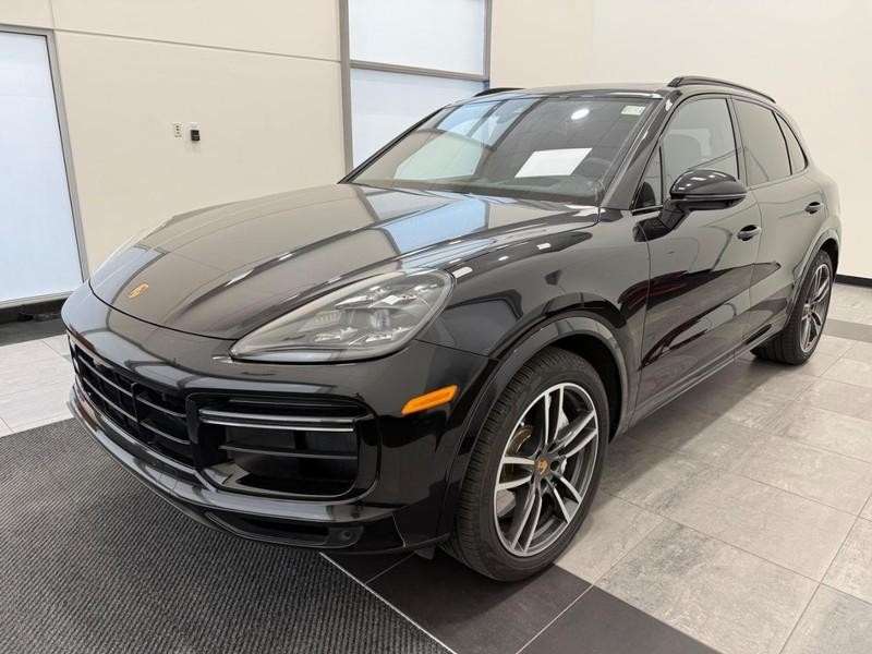 2020 Porsche Cayenne Turbo's photo