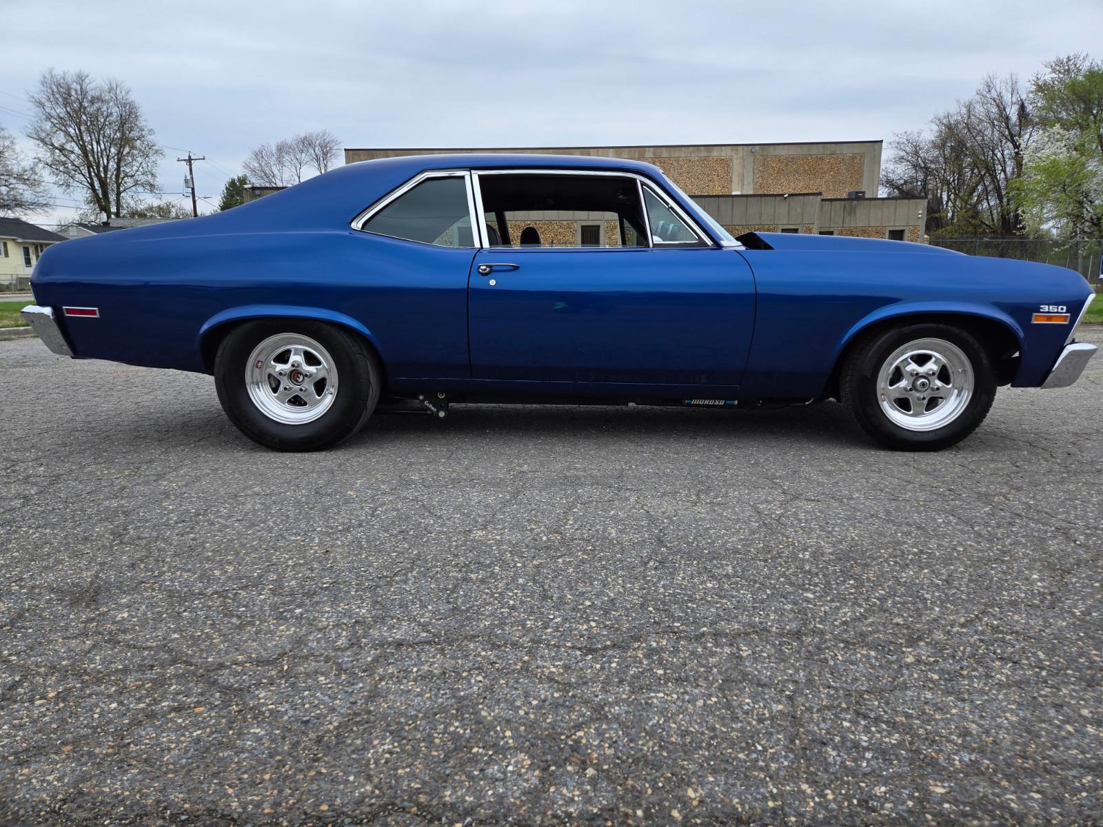 Vehicle Image 01