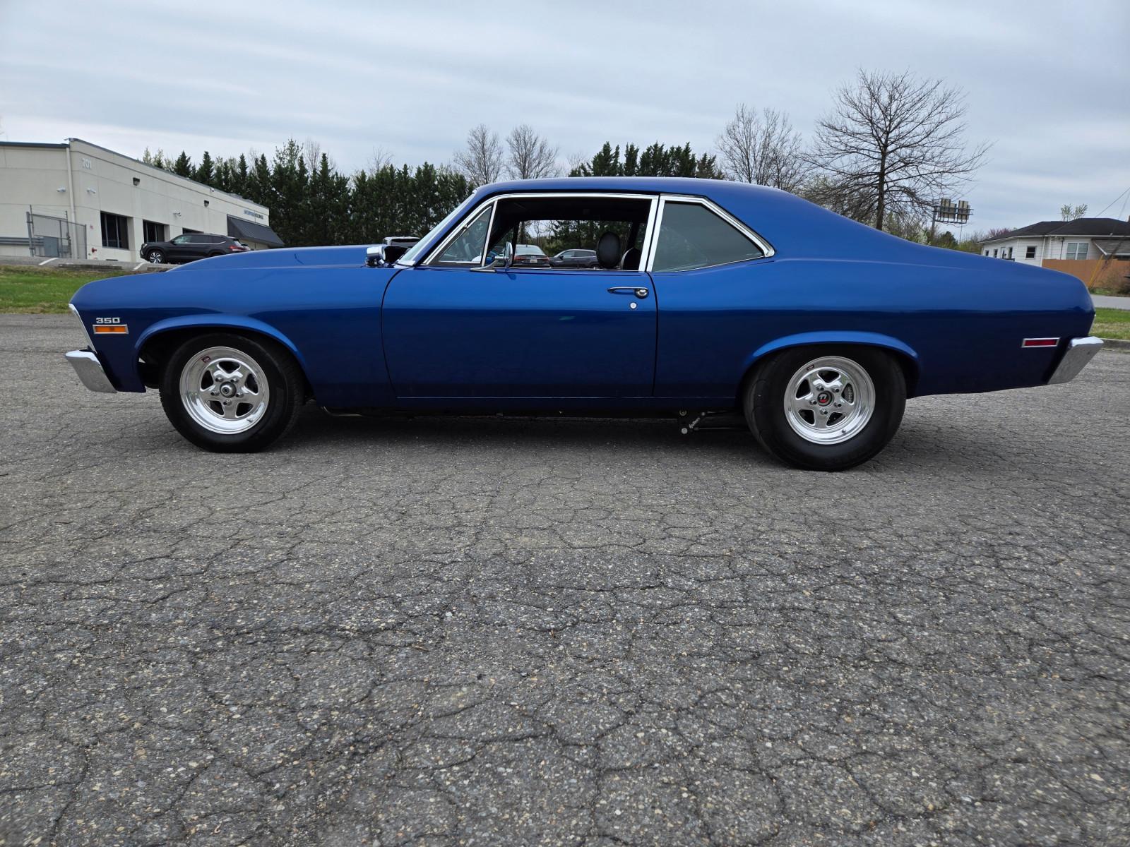 Vehicle Image 02