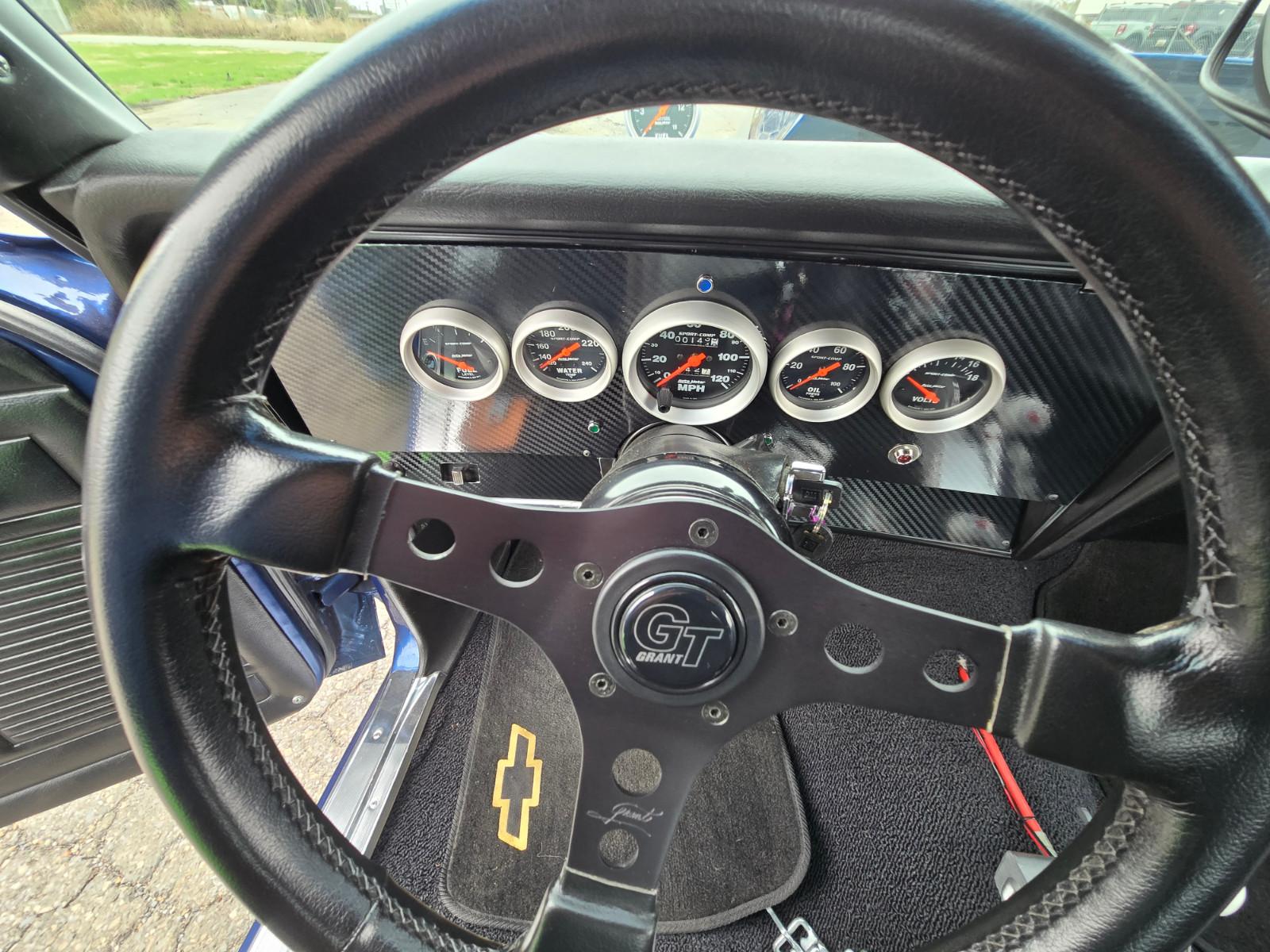 Vehicle Image 19