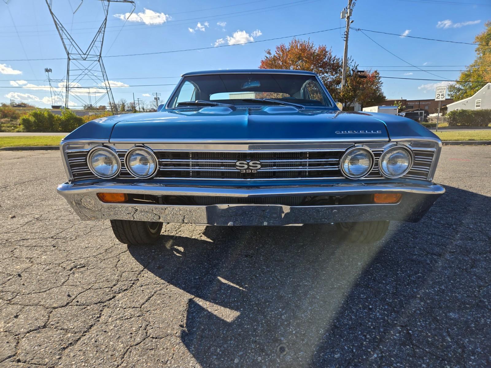 Vehicle Image 07
