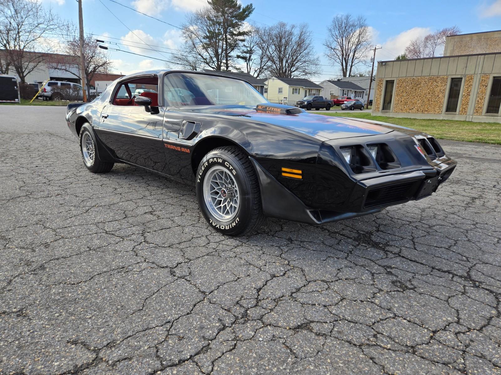 Vehicle Image 04