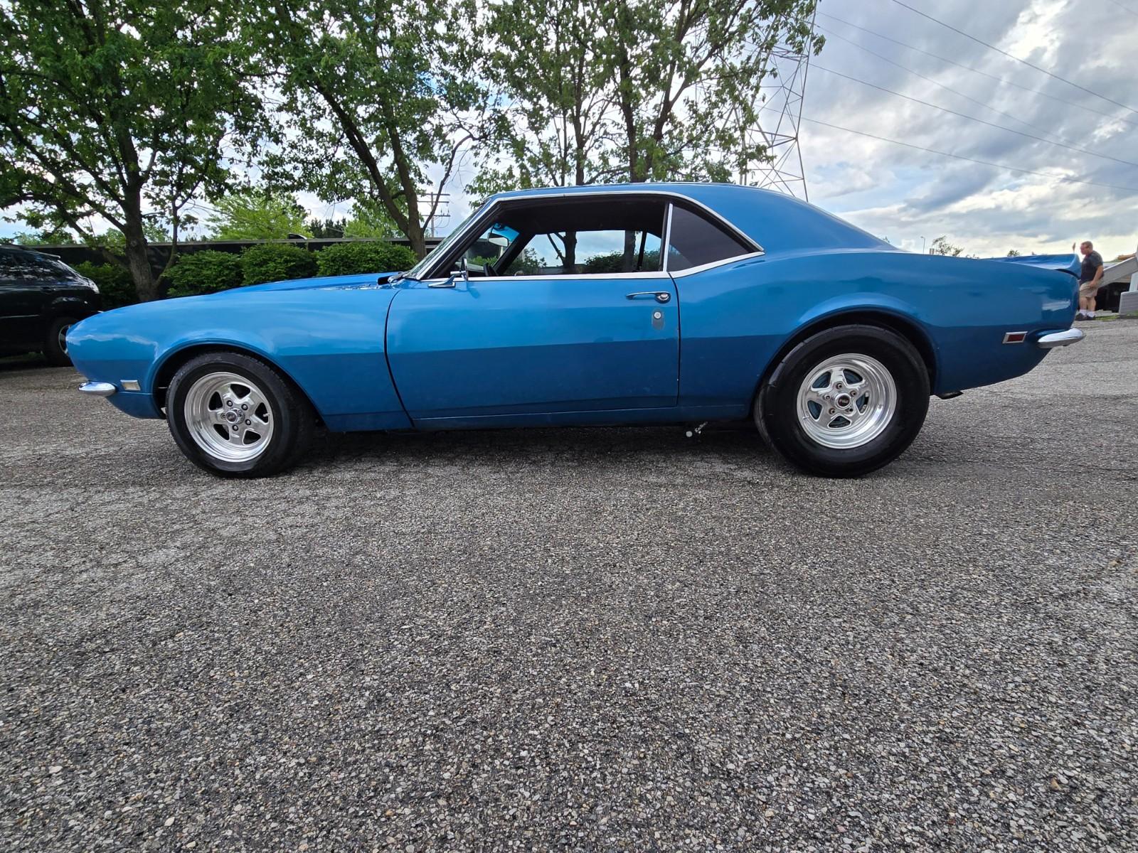 Vehicle Image 02