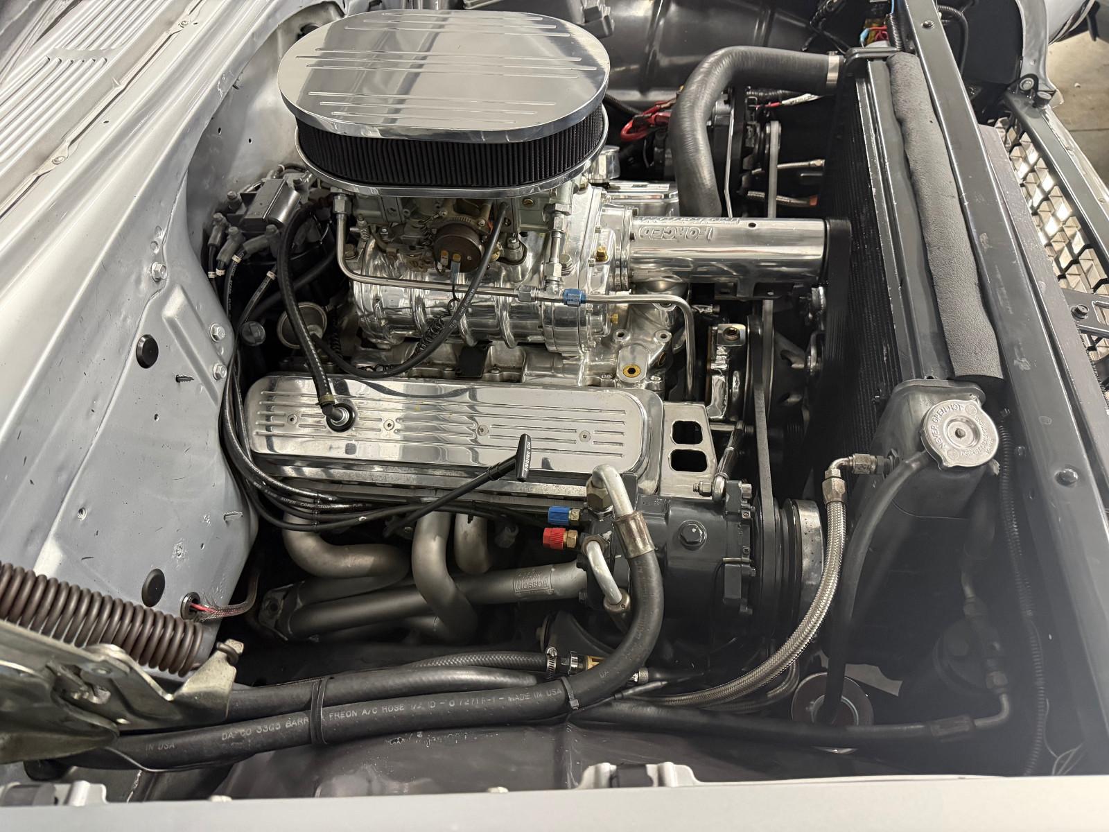 Vehicle Image 03