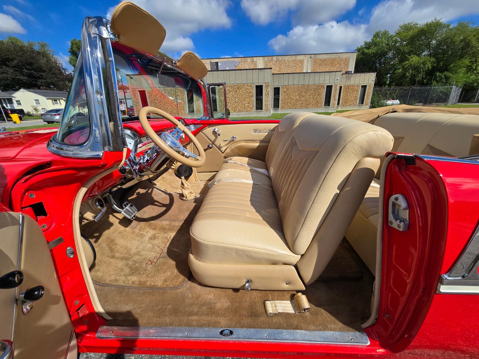 Vehicle Image 35