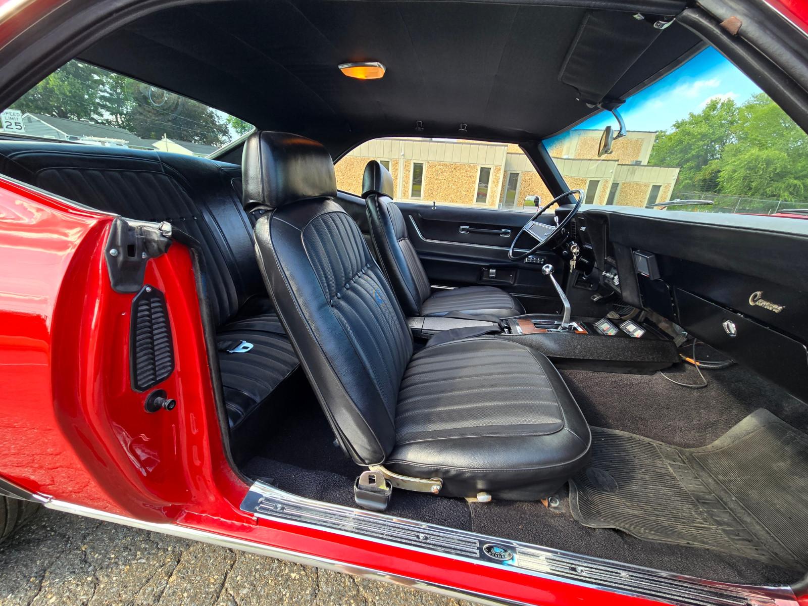 Vehicle Image 19
