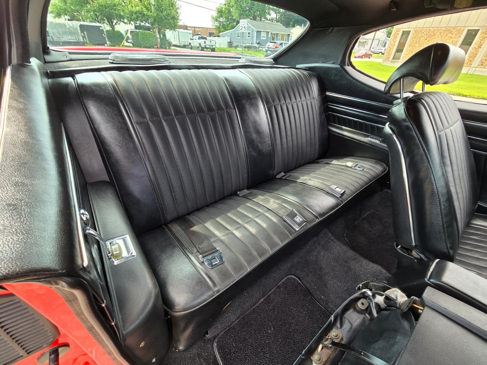 Vehicle Image 30