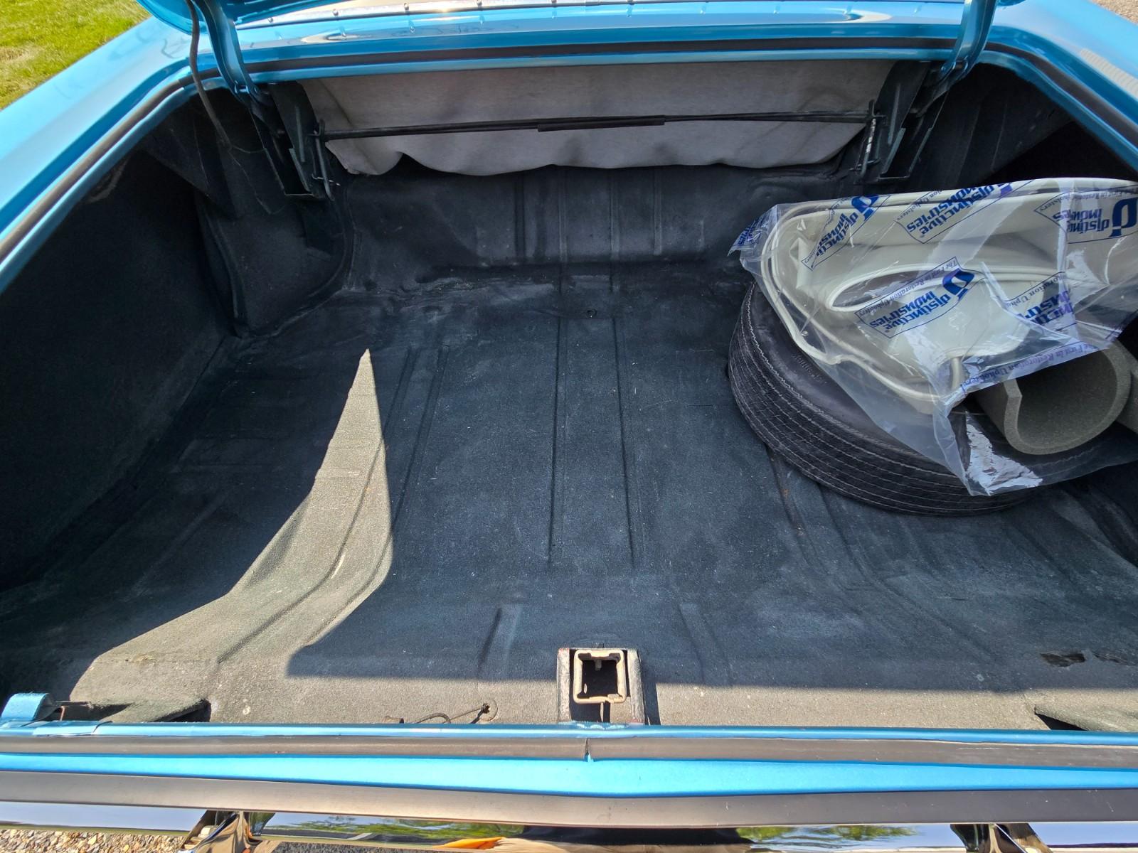 Vehicle Image 37
