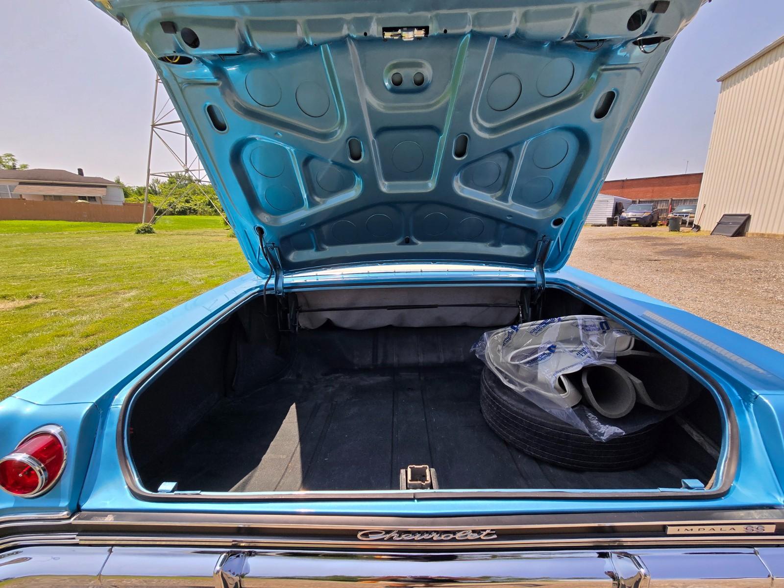 Vehicle Image 38