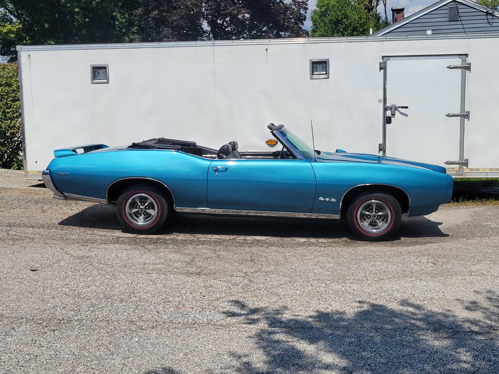 Vehicle Image 03