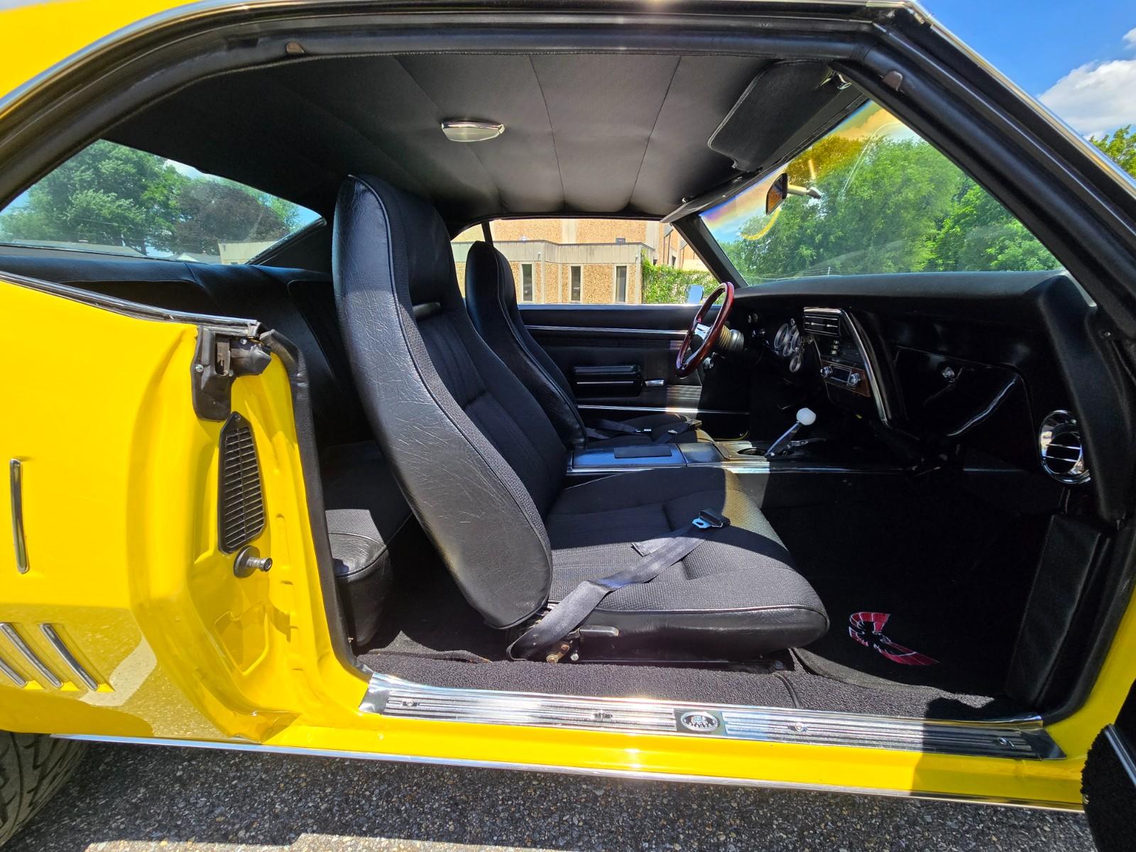 Vehicle Image 24