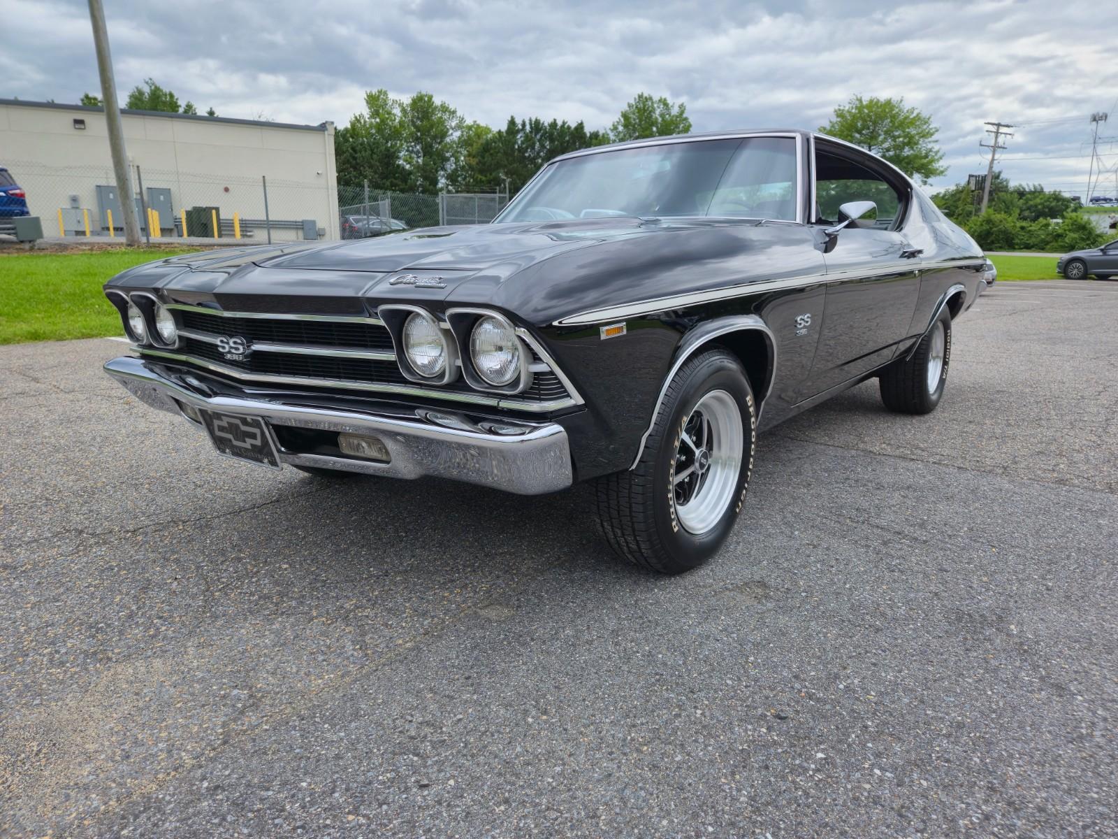 Vehicle Image 03