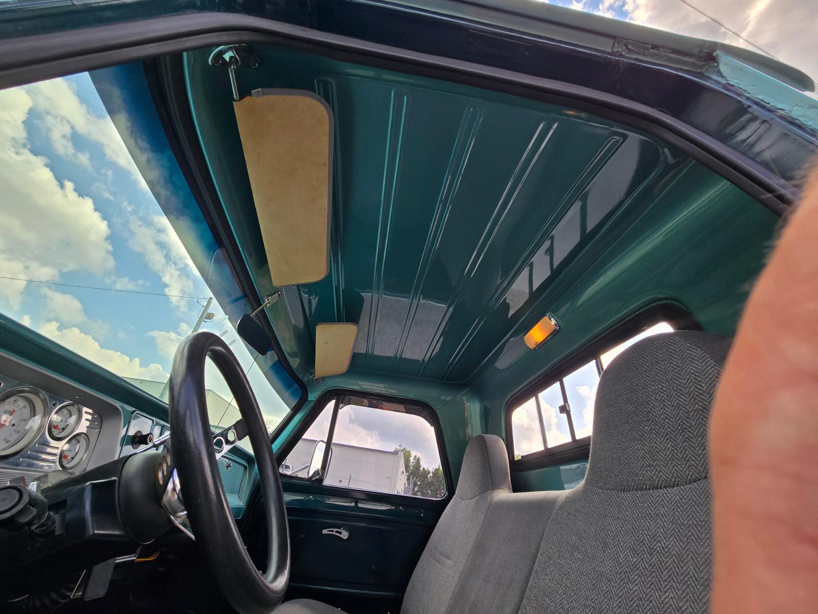 Vehicle Image 20