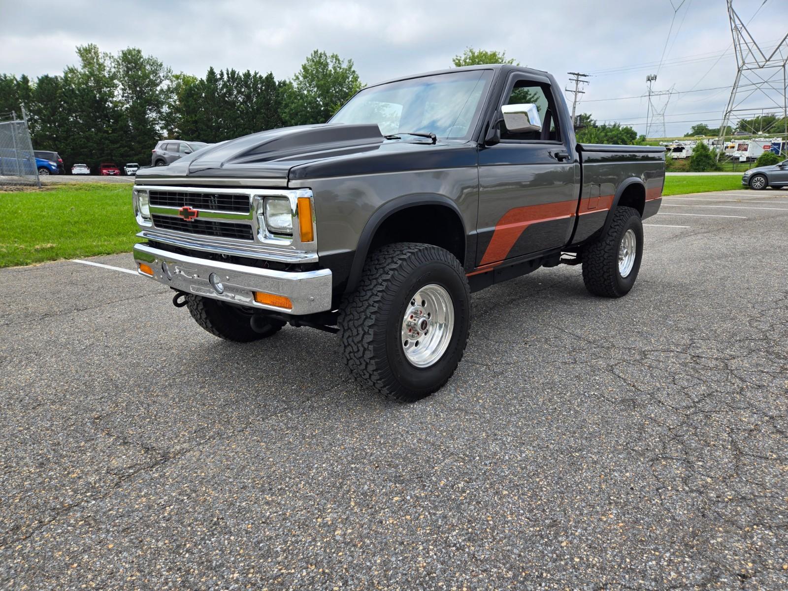 Vehicle Image 03