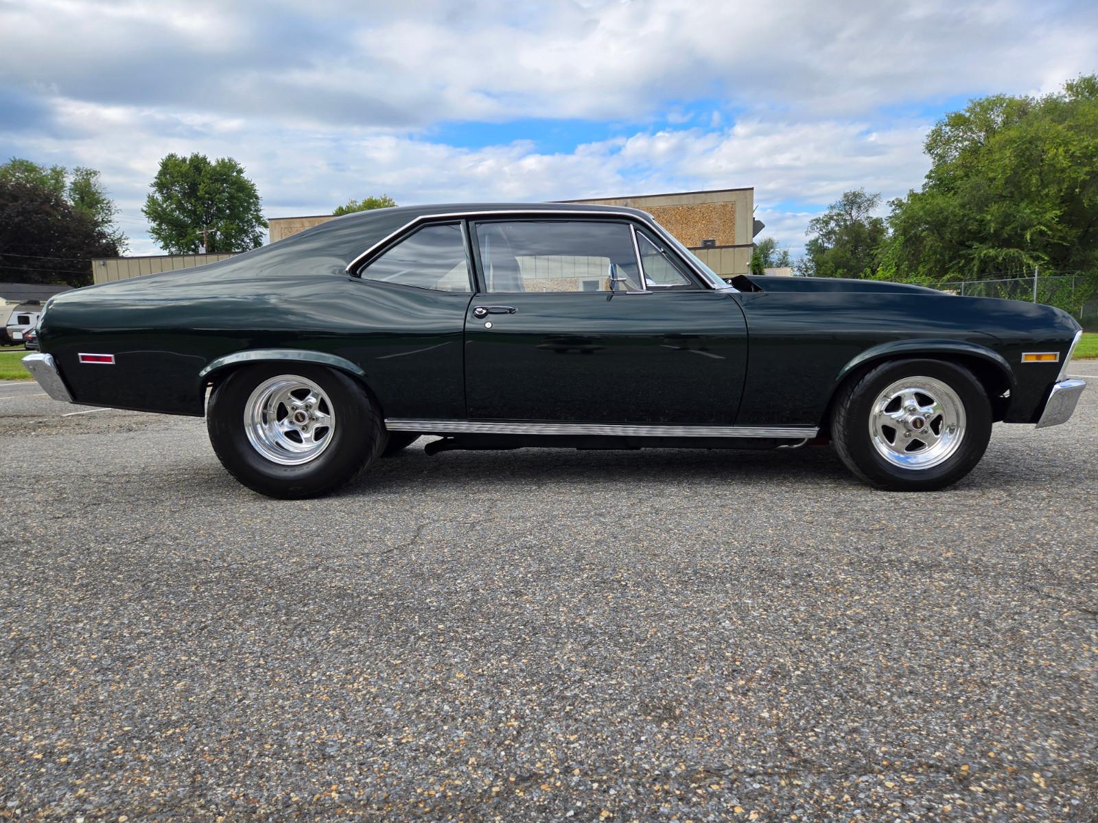 Vehicle Image 01