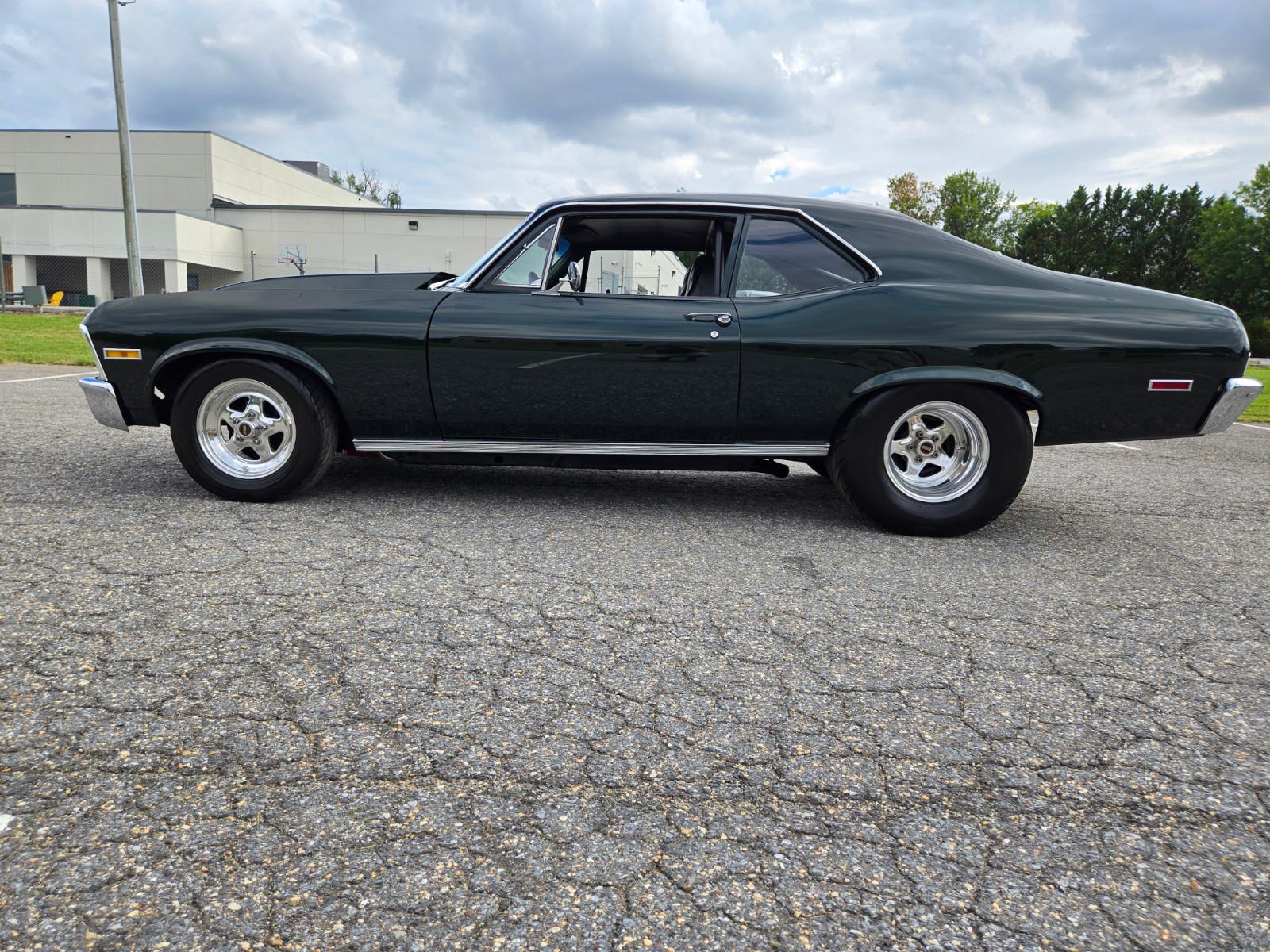 Vehicle Image 02