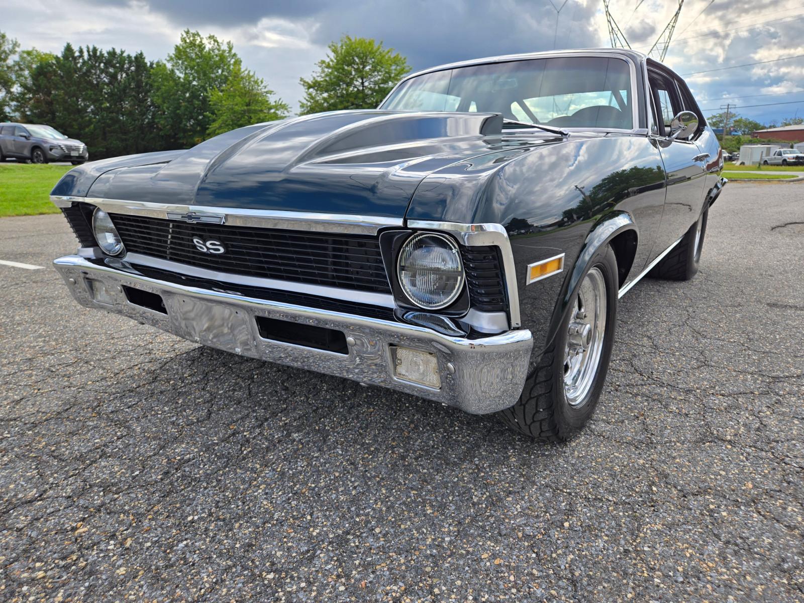 Vehicle Image 13