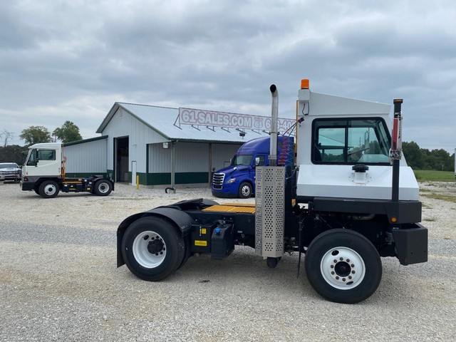 2022 Capacity TJ5000 SPOTTER for sale in Troy MO from 61 Sales