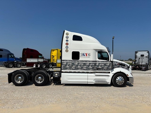 2022 Peterbilt 579 SLEEPER at 61 Sales in Troy MO