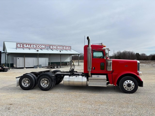 more details - peterbilt 389