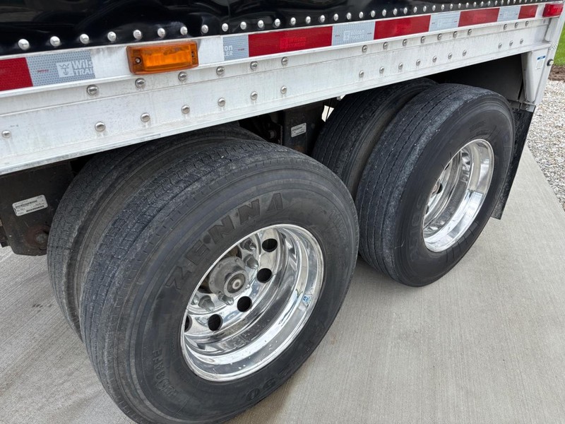 Wilson DWH651B Vehicle Full-screen Gallery Image 09