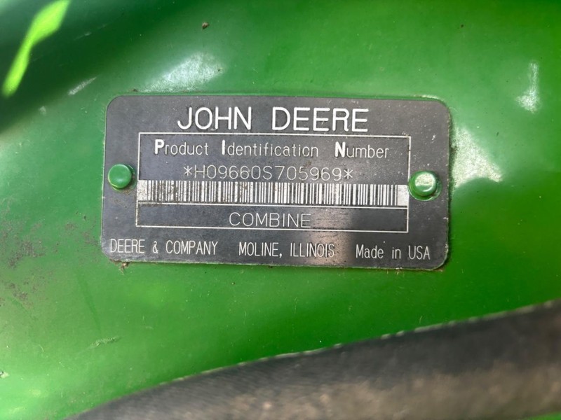 John Deere 9660STS Vehicle Full-screen Gallery Image 34