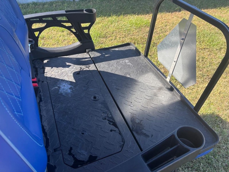 Viking ROLLO Vehicle Full-screen Gallery Image 11