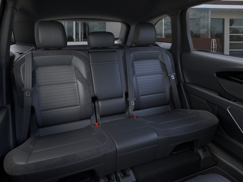 Lincoln Nautilus Vehicle Full-screen Gallery Image 12