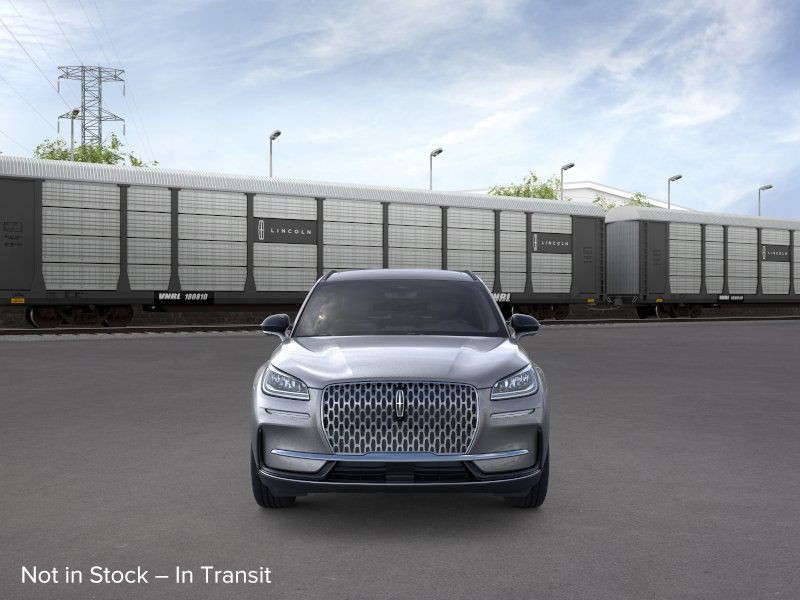 Lincoln Corsair Vehicle Full-screen Gallery Image 06